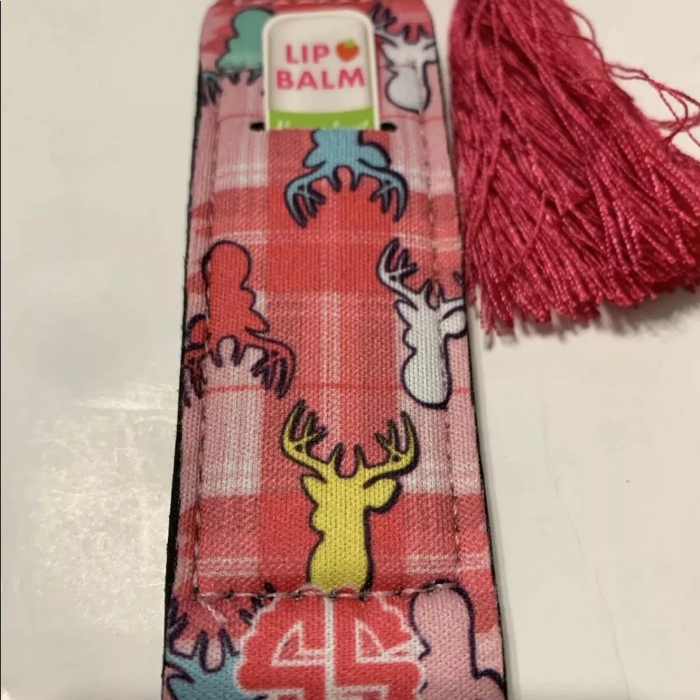 Simply Southern Lip Balm Holder Key Fob Deer - Picture 2 of 6